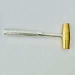 FERRAMENTA MARTELO P/ BATER PINO - C/ BATENTE EM LATÃO