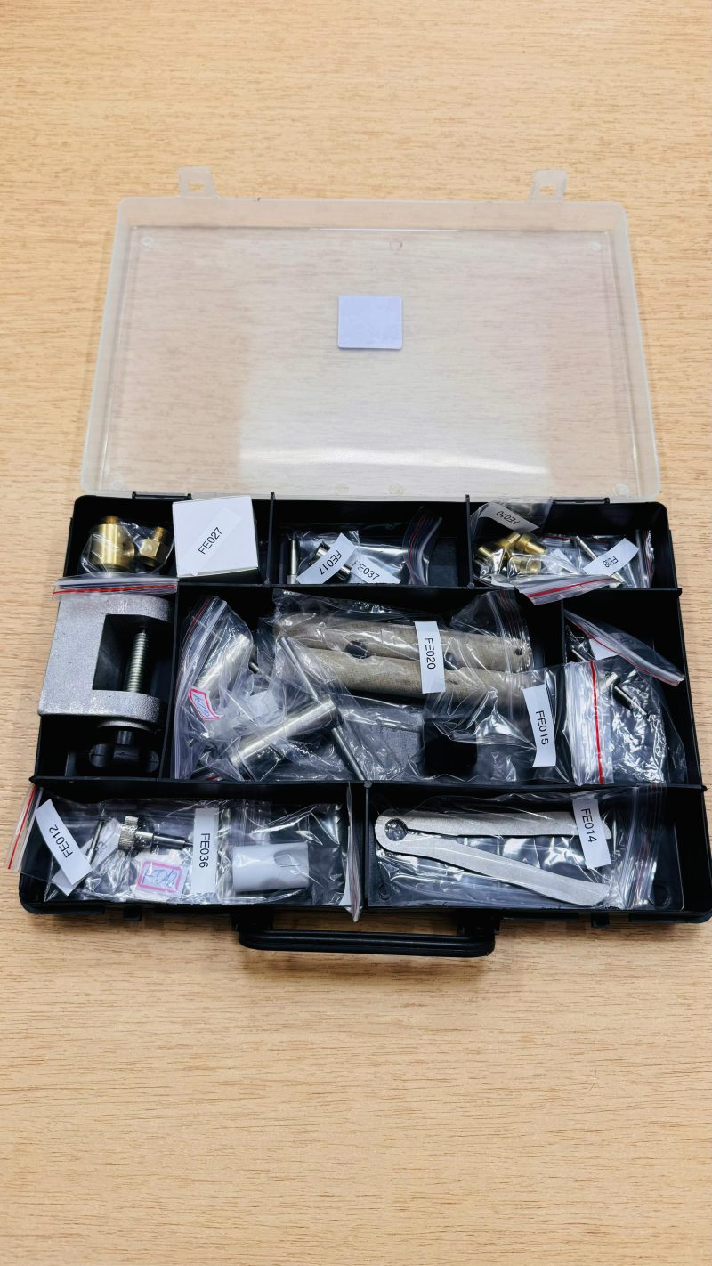KIT BÁSICO DE FERRAMENTAS PARA PEÇAS DE MÃO
