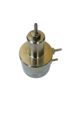 Válvula dupla de êmbolo com acionamento pneumático